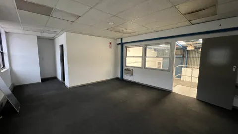 15-21 Olympia Ave, Eastborough Business Park - Unit 21 (9)